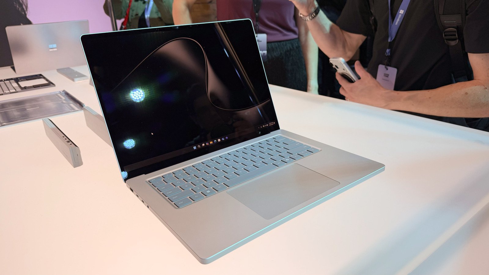 Microsoft Surface Laptop Ultra