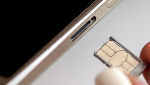 بطاقة SIM